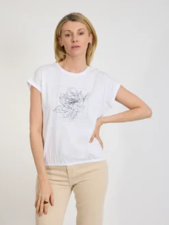 Biały t-shirt damski z nadrukiem kwiatowym