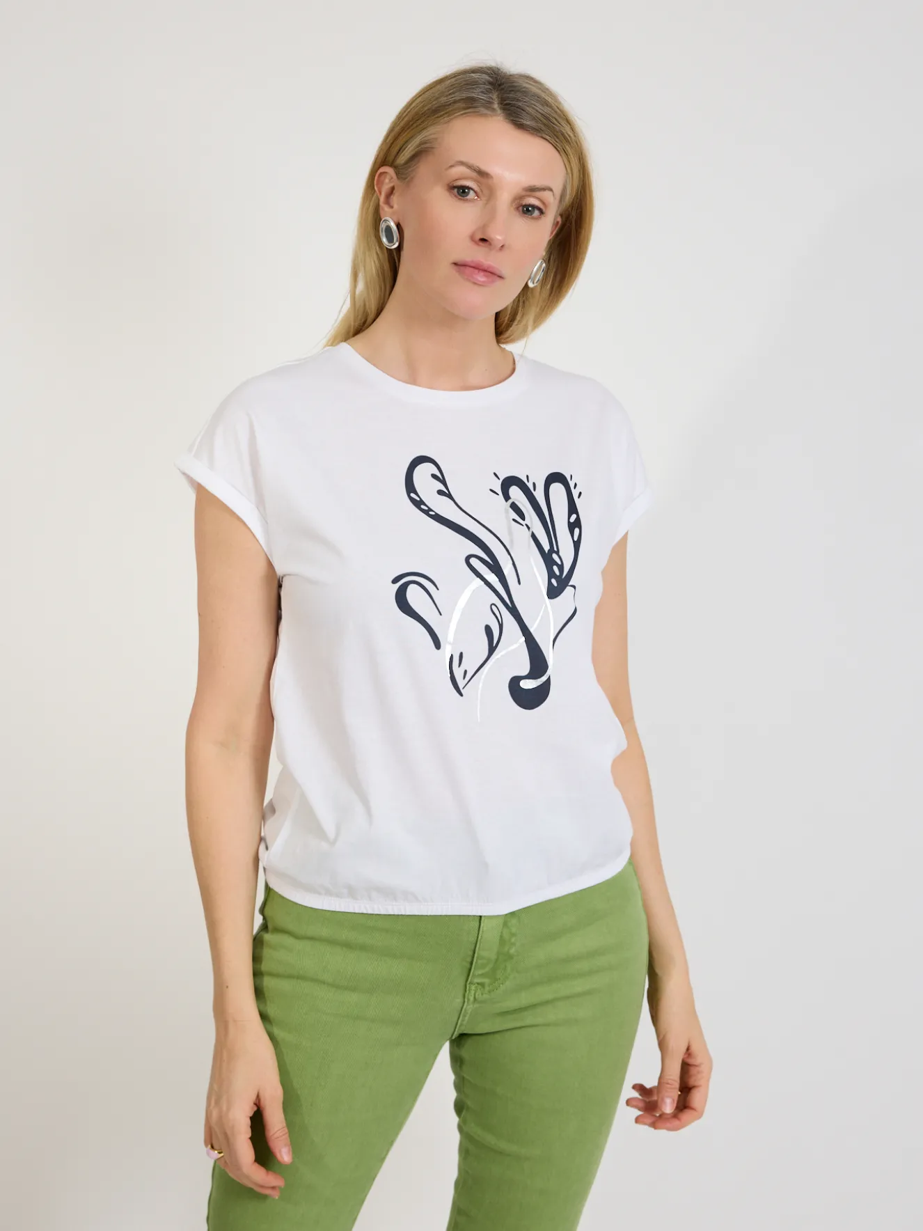 Biały t-shirt damski z nadrukiem