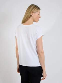 Biały t-shirt damski z napisem i kwiatami