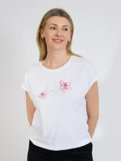 Biały t-shirt damski z napisem i kwiatami