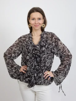 Bluzka damska w paisley z falbaną