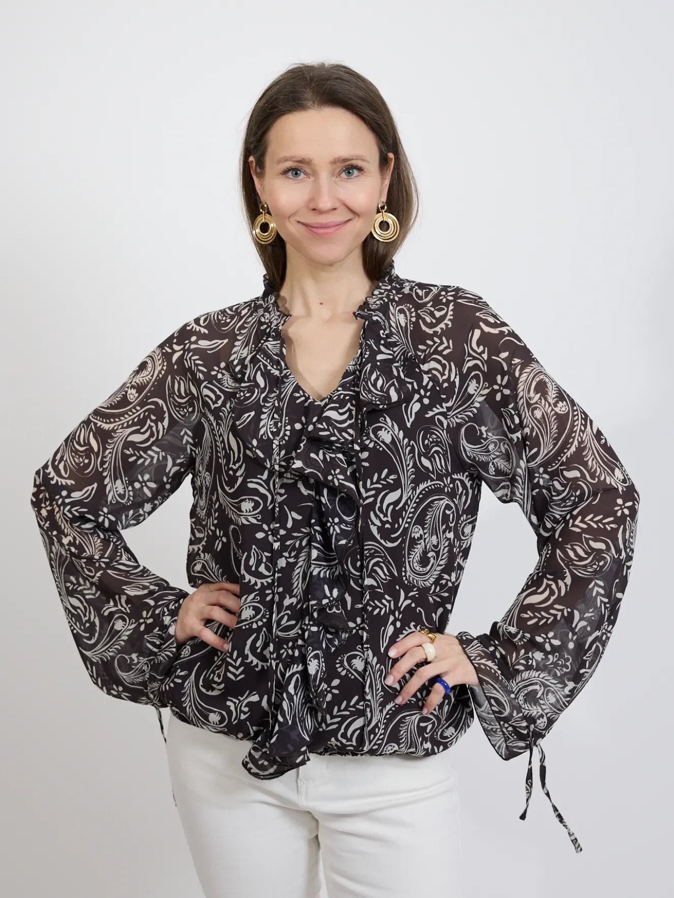 Bluzka damska w paisley z falbaną