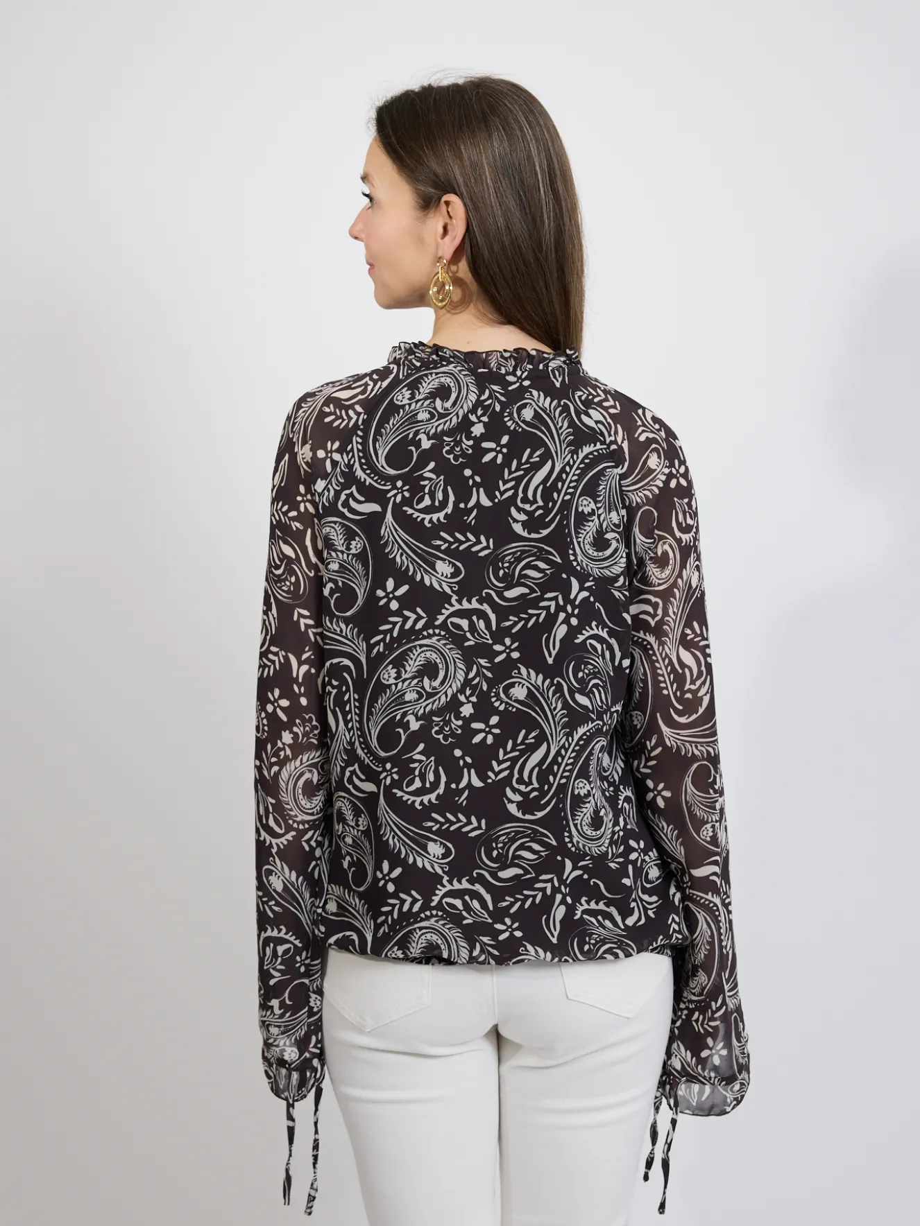 Bluzka damska w paisley z falbaną