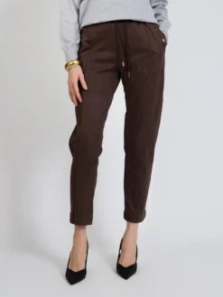 Brązowe spodnie damskie eleganckie