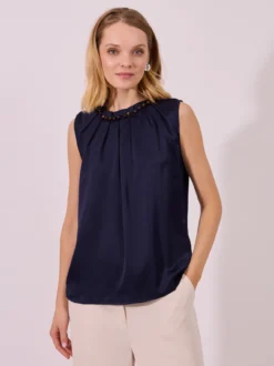 Elegancka bluzka bez rękawów z ozdobnym dekoltem