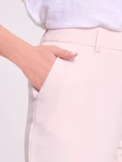 Eleganckie spodnie w kolorze pudrowego różu