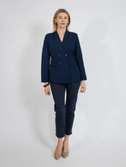 Granatowa marynarka damska dwurzędowa elegancka