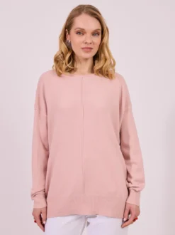 Pudrowy sweter damski z okrągłym dekoltem