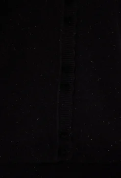 Rozpinany sweter z połyskującą nitką