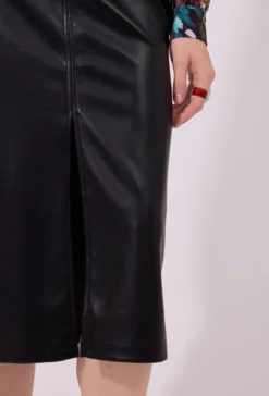 Skórzana spódnica midi