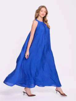 Sukienka maxi z dekoltem halter