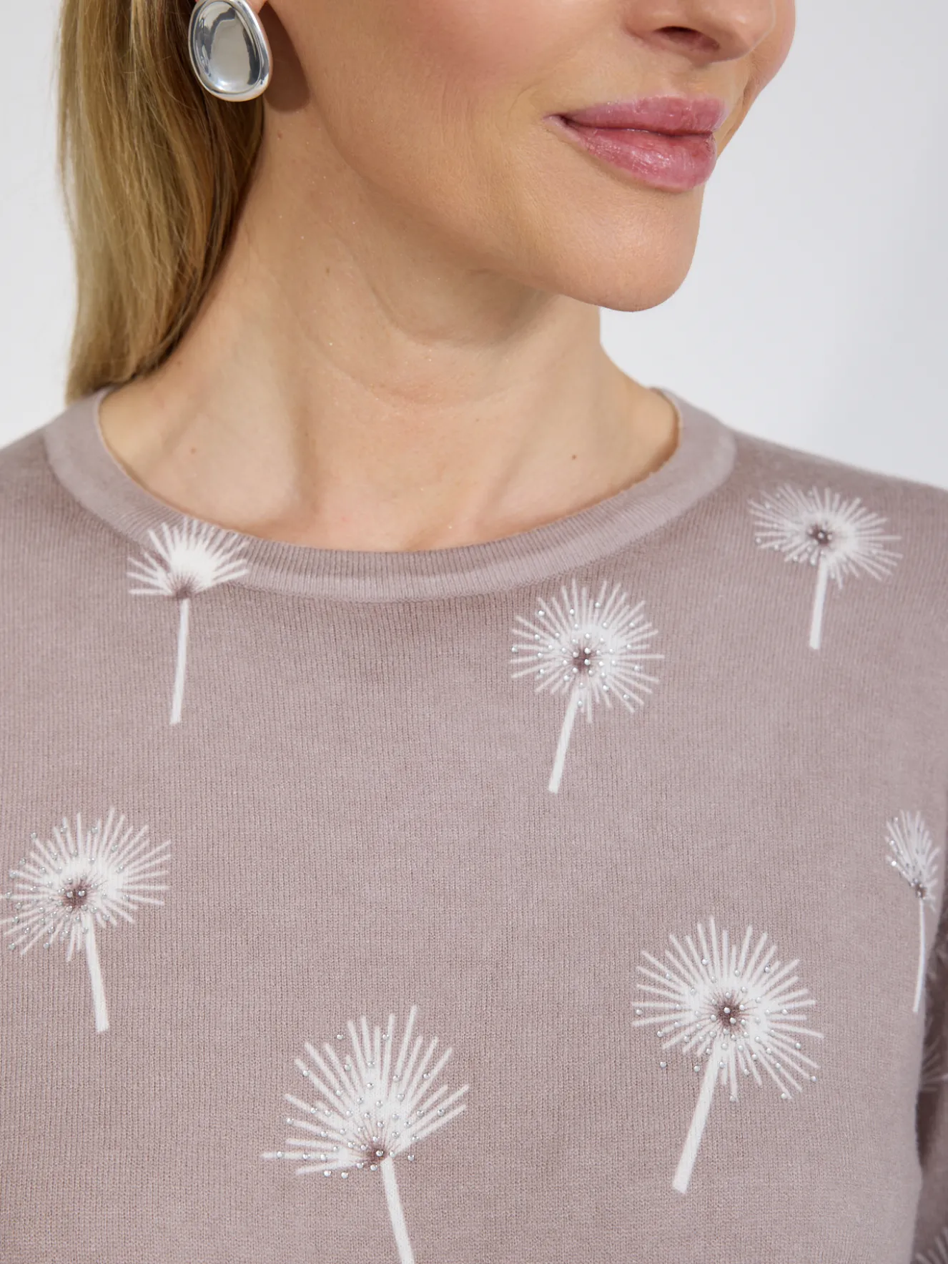 Sweter damski beżowy z motywem dmuchawców