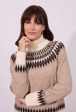 Sweter damski z golfem