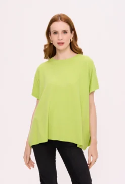 Sweter oversize z krótkim rękawem typu kimono