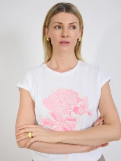 T-shirt damski biały z różowym motywem kwiatowym