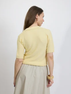 Żółty sweter damski polo