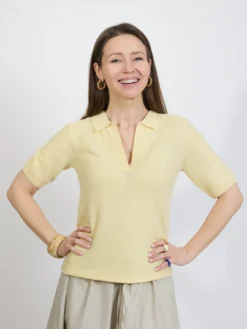 Żółty sweter damski polo
